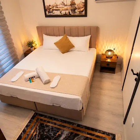 Aslan Kral & Hotel