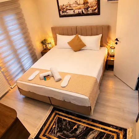 Aslan Kral & Hotel 2*