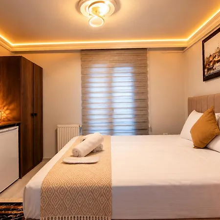 Aslan Kral & Hotel